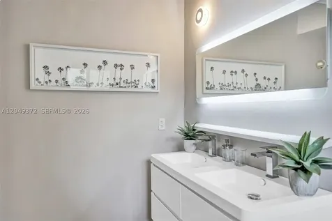 1415 16th Street Miami Beach FL 33139