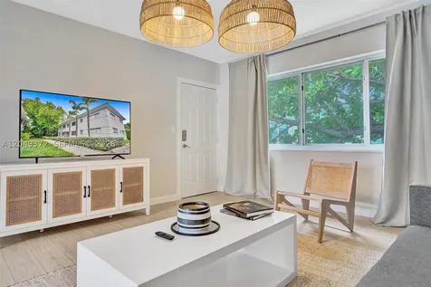 1415 16th Street Miami Beach FL 33139