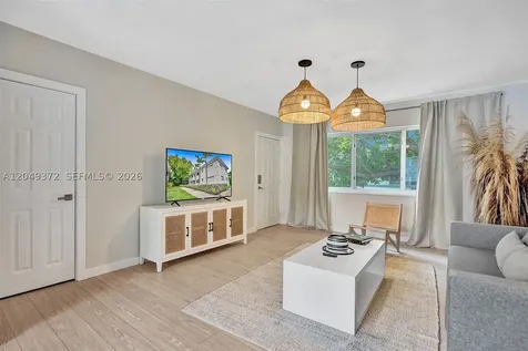 1415 16th Street Miami Beach FL 33139