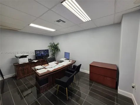 10475 NW 37th Terrace Doral FL 33178