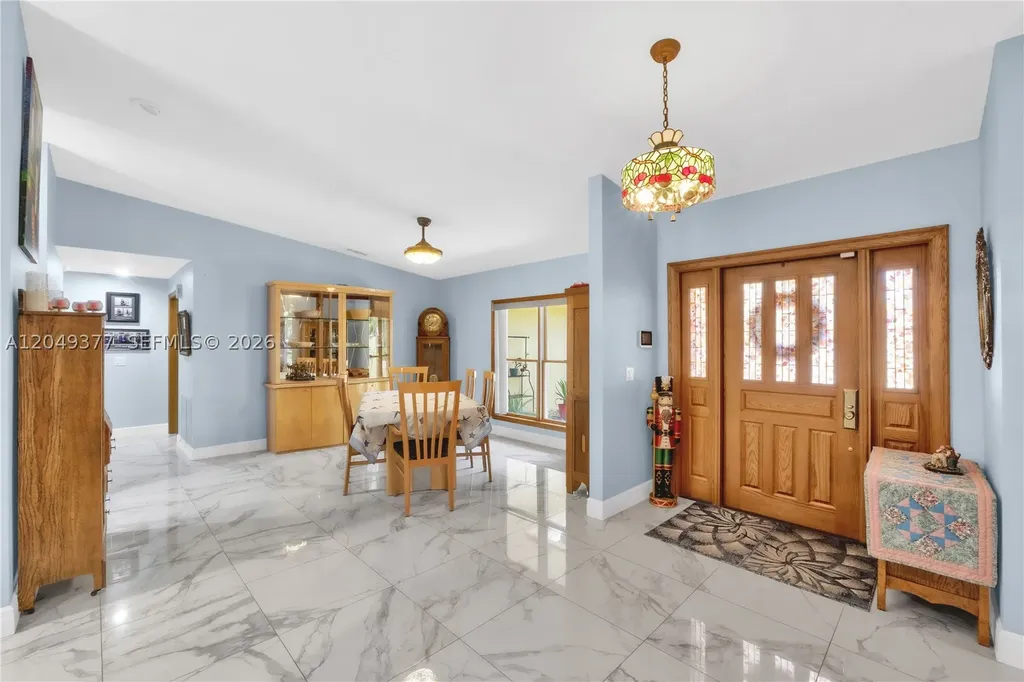 8177 NW 1st Street Coral Springs FL 33071