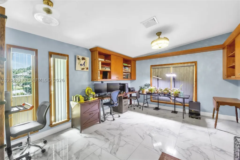 8177 NW 1st Street Coral Springs FL 33071