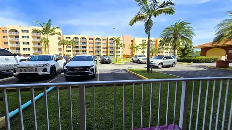 Hialeah FL 33015