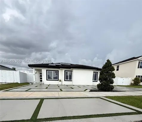 15953 SW 307th Terrace Homestead FL 33033