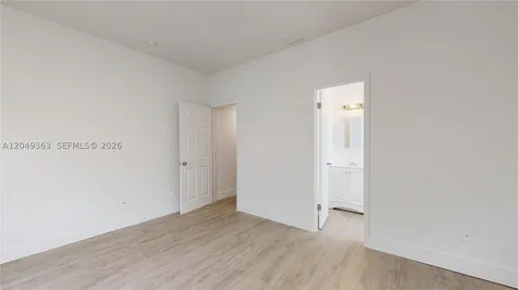 828 Pennsylvania Avenue Miami Beach FL 33139