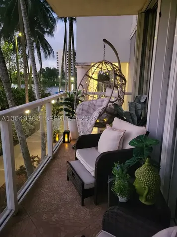 5099 NW 7th Street Miami FL 33126