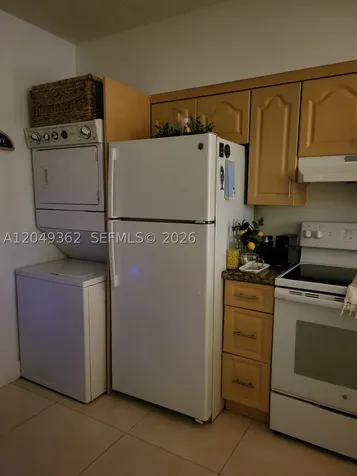 5099 NW 7th Street Miami FL 33126