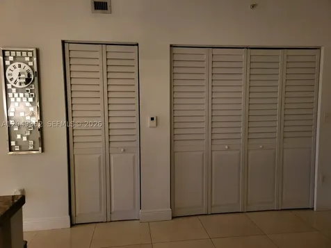 5099 NW 7th Street Miami FL 33126