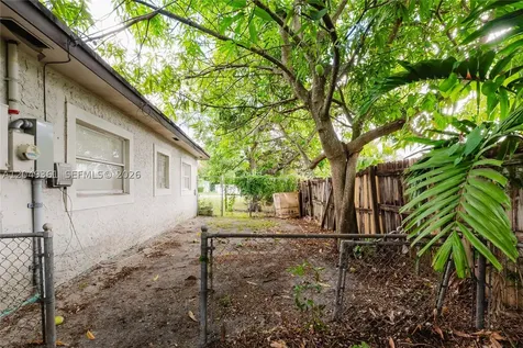 6130 Flagler Street Hollywood FL 33023
