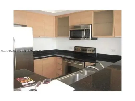 140 S Dixie Hy Hollywood FL 33020