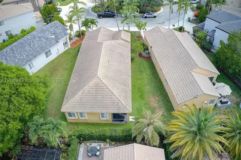 899 Phoenix Way Weston FL 33327