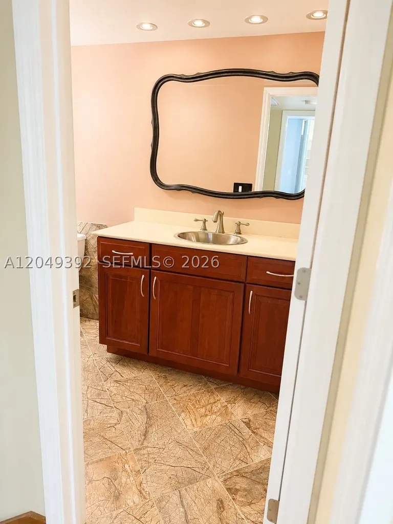 515 5th Court Palm Beach Gardens FL 33410