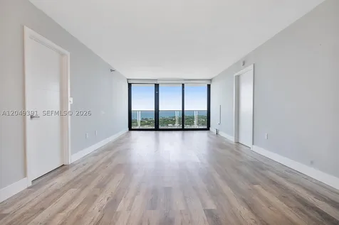 20515 E Country Club Drive Aventura FL 33180