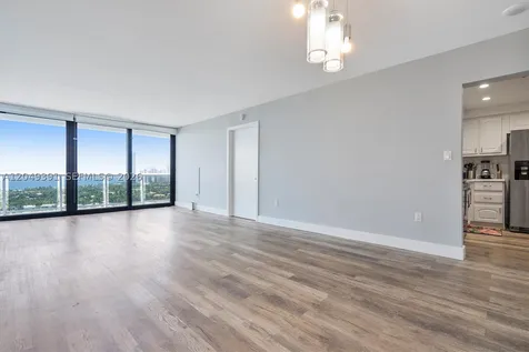 20515 E Country Club Drive Aventura FL 33180