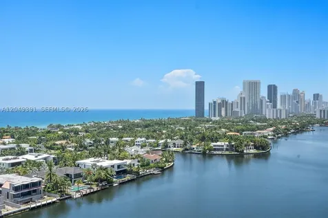 20515 E Country Club Drive Aventura FL 33180