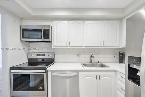 20515 E Country Club Drive Aventura FL 33180