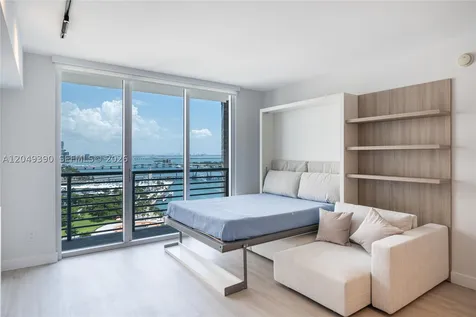 325 S Biscayne Boulevard Miami FL 33131