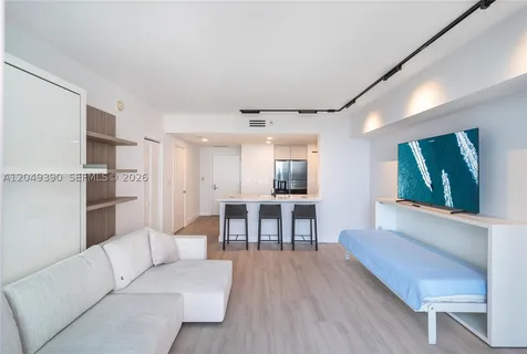 325 S Biscayne Boulevard Miami FL 33131