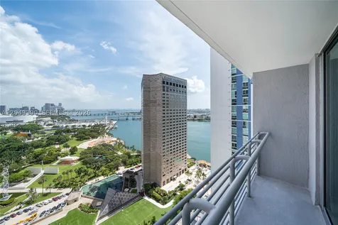 325 S Biscayne Boulevard Miami FL 33131