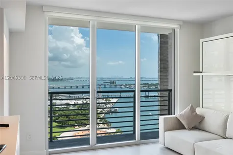 325 S Biscayne Boulevard Miami FL 33131