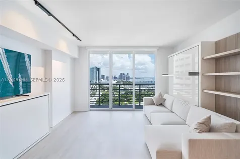 325 S Biscayne Boulevard Miami FL 33131