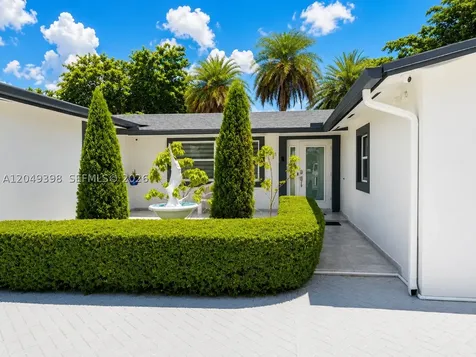9675 SW 19th Street Miami FL 33165