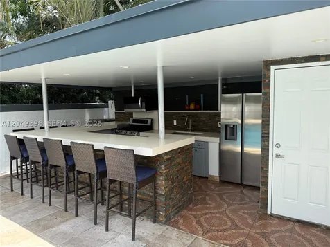 9675 SW 19th Street Miami FL 33165