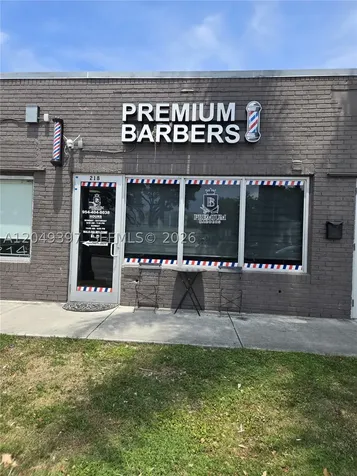 218 N Federal Highway Hallandale Beach FL 33009