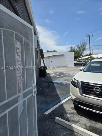 218 N Federal Highway Hallandale Beach FL 33009
