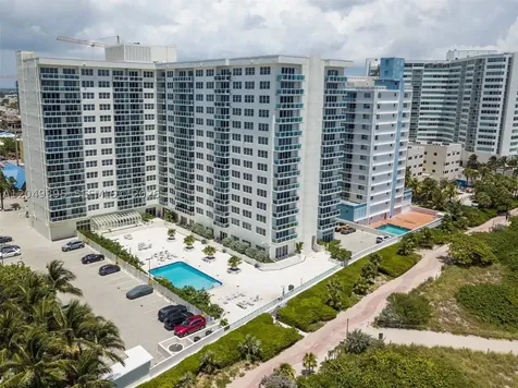 6917 Collins Avenue Miami Beach FL 33141