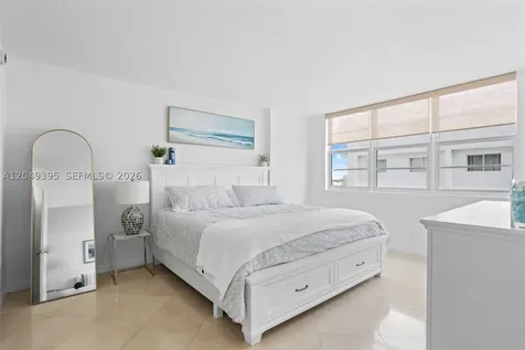 6917 Collins Avenue Miami Beach FL 33141