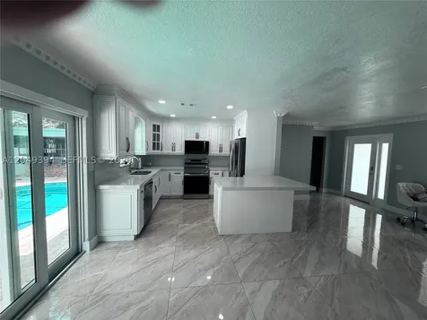9675 SW 19th Street Miami FL 33165