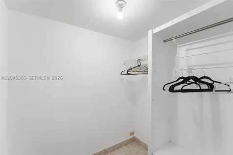 2871 Somerset Drive Lauderdale Lakes FL 33311