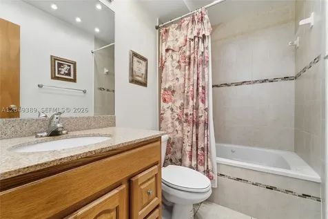 2871 Somerset Drive Lauderdale Lakes FL 33311