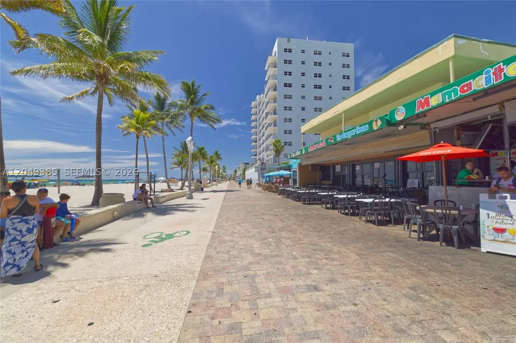 400 N Surf Hollywood FL 33019