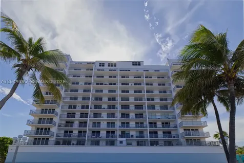 400 N Surf Hollywood FL 33019