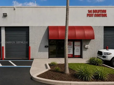 18617 SW 107th Avenue Cutler Bay FL 33157