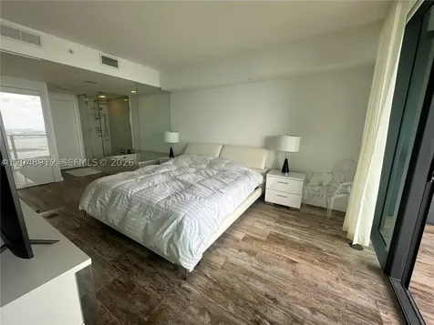 650 NE 32nd Street Miami FL 33137
