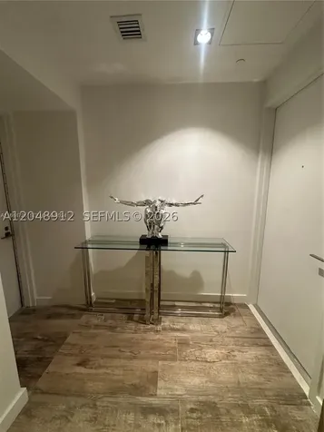 650 NE 32nd Street Miami FL 33137