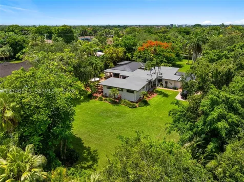 8735 SW 122nd Street Miami FL 33176