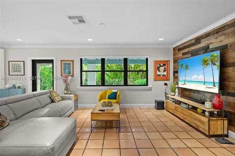 8735 SW 122nd Street Miami FL 33176