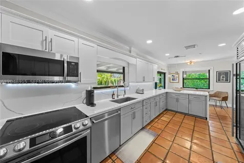 8735 SW 122nd Street Miami FL 33176