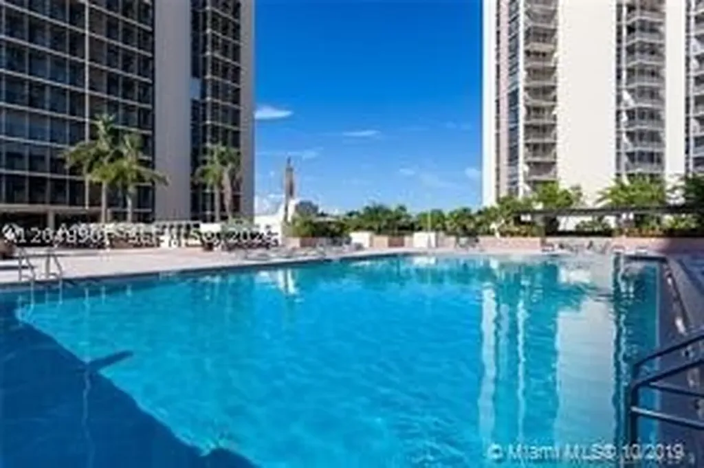20379 W Country Club Drive Aventura FL 33180