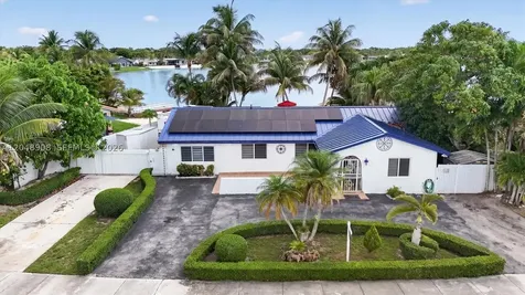 15022 SW 67th Lane Miami FL 33193