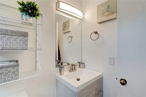 8535 SW 152nd Avenue Miami FL 33193