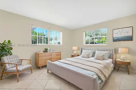 2201 NW 64th Avenue Sunrise FL 33313