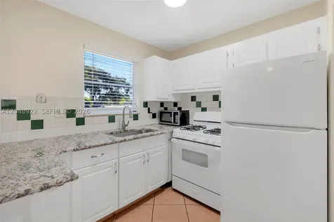 2201 NW 64th Avenue Sunrise FL 33313