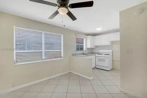 2201 NW 64th Avenue Sunrise FL 33313