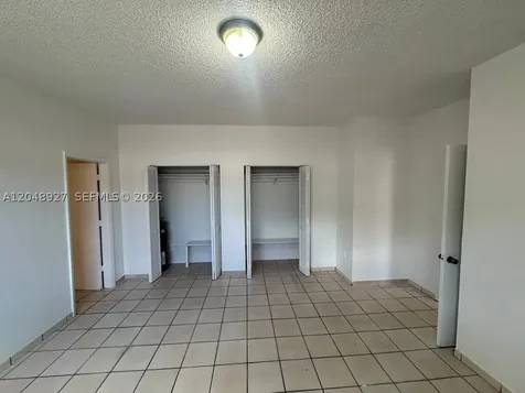 1236 NW 33rd Avenue Miami FL 33125