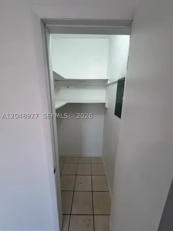 1236 NW 33rd Avenue Miami FL 33125